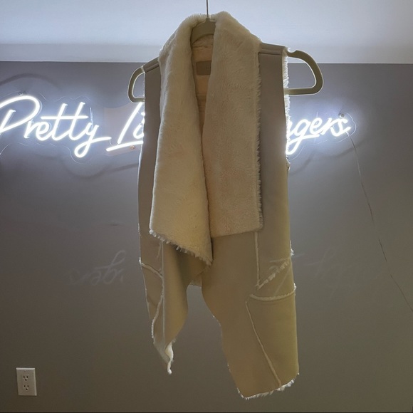 Blank NYC Vest - Picture 3 of 4